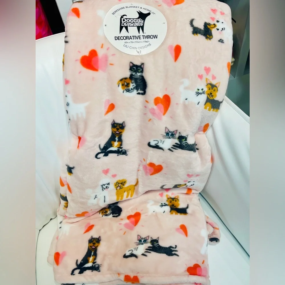 Valentine Cats & Dogs Dachshund Poodle  Pink Plush Throw blanket NWT 50”x70 NWT